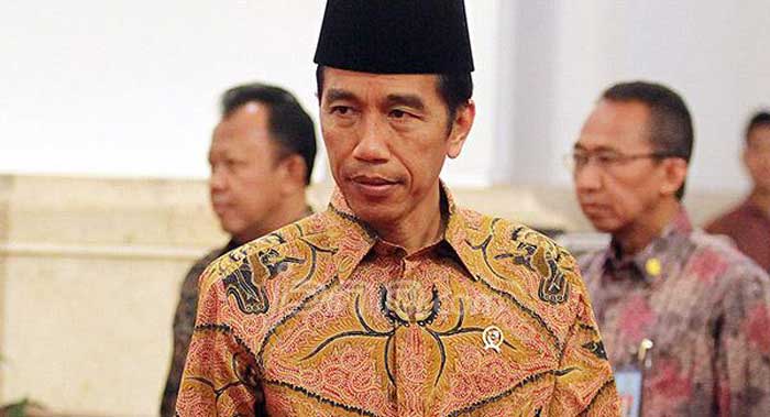 Jokowi Minta PT Pos Gratiskan Pengiriman Buku ke Daerah